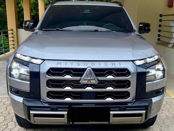 MITSUBISHI TRITON 2.4 BITURBO DIESEL CD KATANA 4X4 AUTOMÁTICO